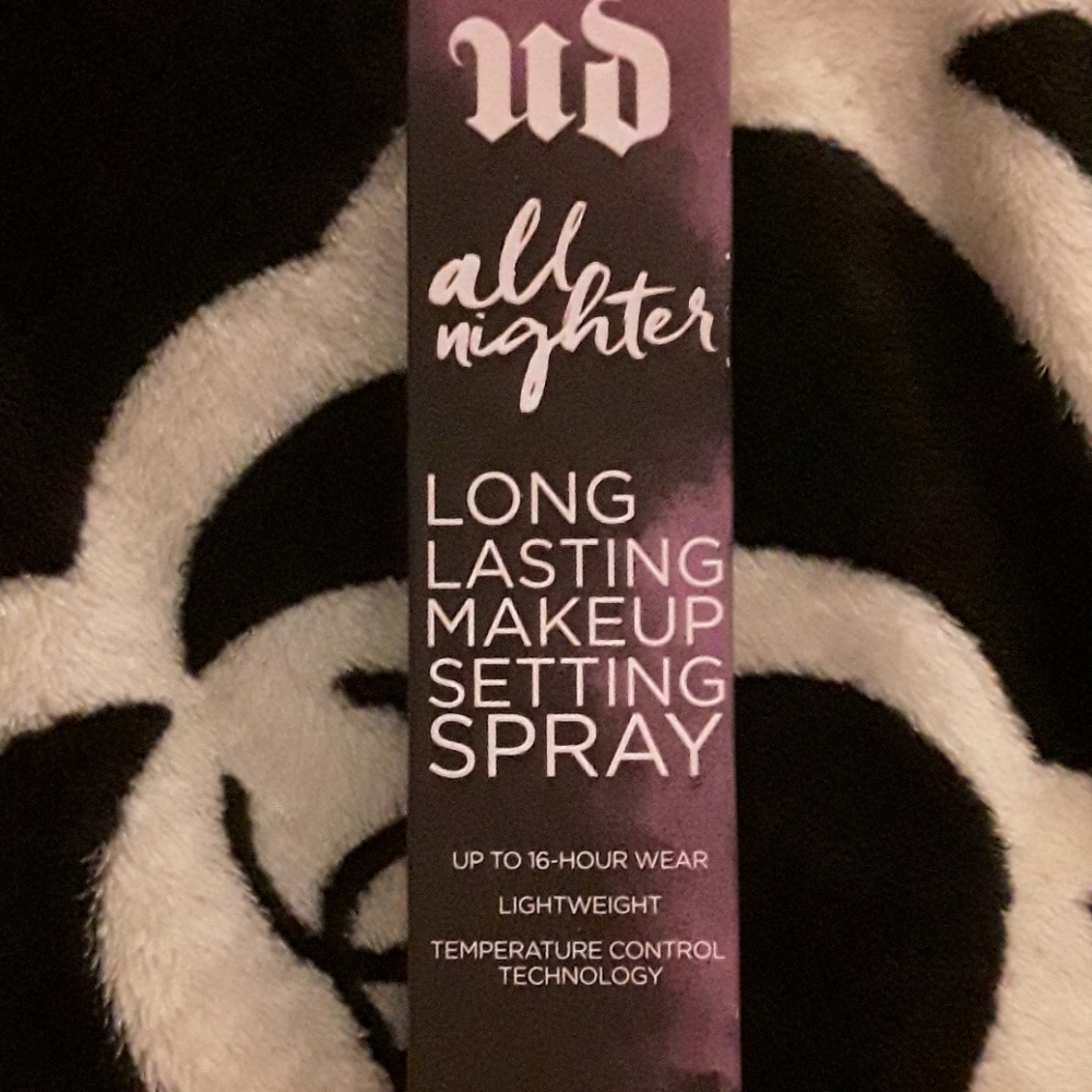 All nighter setting spray